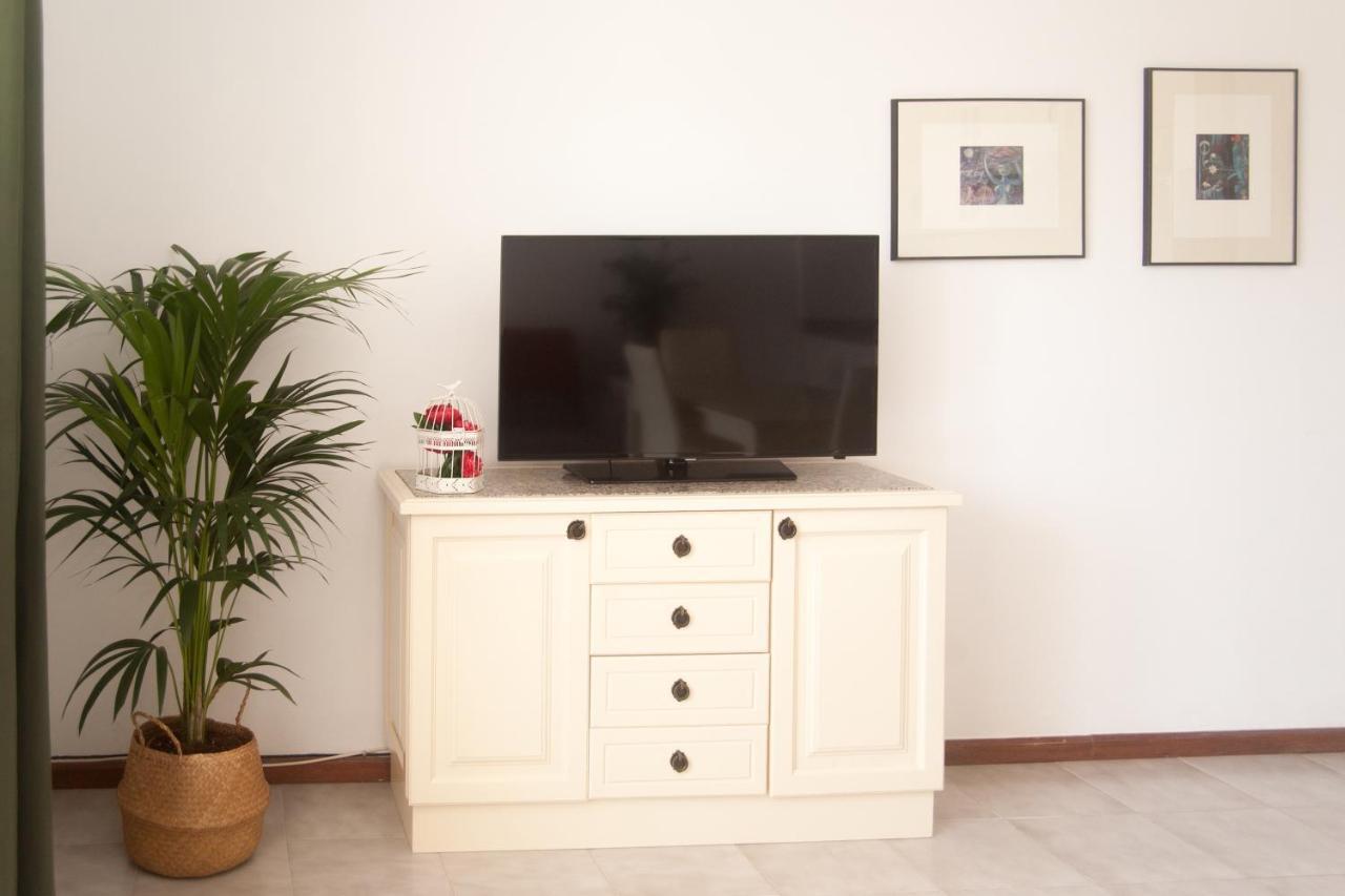 Apartamentos Thaisay Tias Bagian luar foto